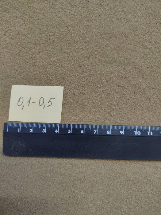 Кварцевый песок для площадок фр. 0,1-0,5 мм.  купить в Ставрополе фото 