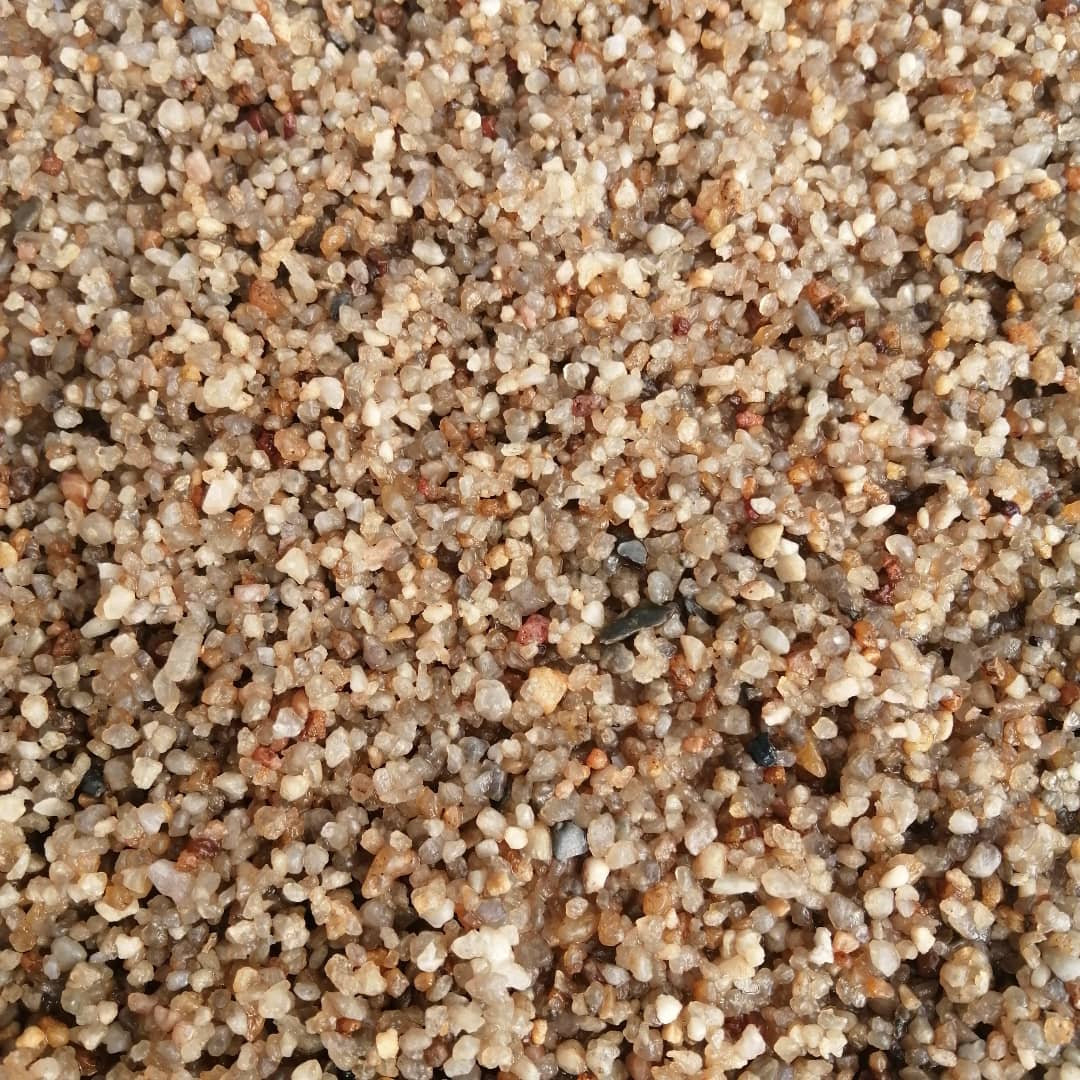Кварцевый песок сухой фракцинированный фр. 1,6-4 мм.  купить в Ставрополе фото 