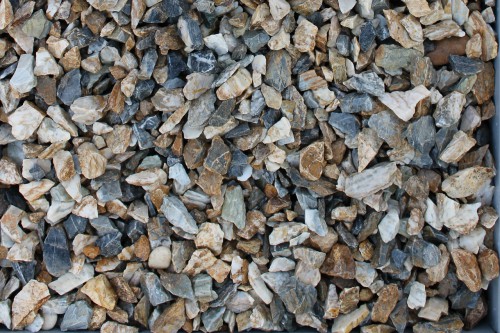  Мраморная крошка (щебень крошка медовый), фр. 10-20 мм.  купить  в Ставрополе песчаник бежевый, серый каменная ландшафтная крошка  9900 руб/т   фото 