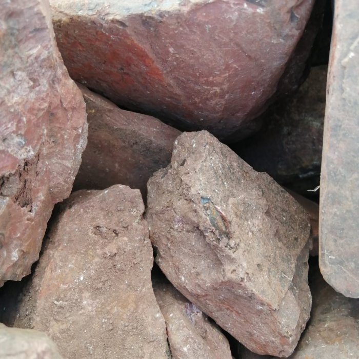 Яшма красная  (фр. 70-100 мм) фото заказать  Ставрополе