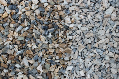  Мраморная крошка (щебень крошка медовый), фр. 10-20 мм.  купить  в Ставрополе песчаник бежевый, серый каменная ландшафтная крошка  9900 руб/т   фото 