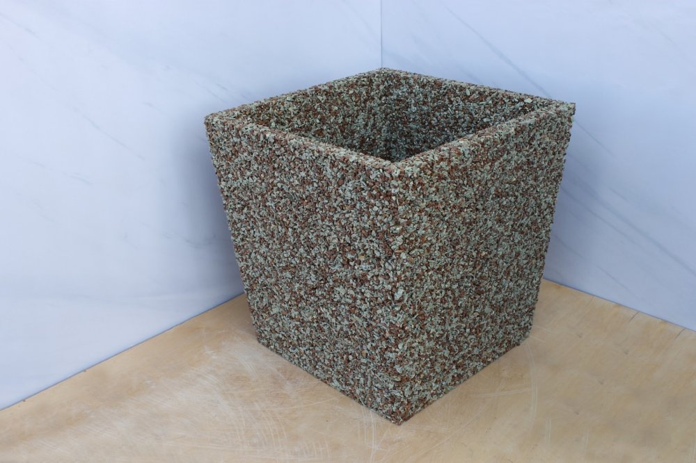 Ландшафтный вазон Куб конусный купить  c доставкой в Ставрополе 