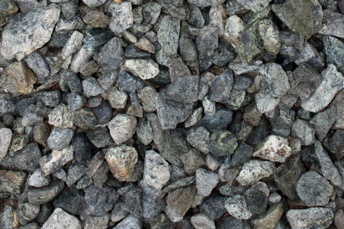  Щебень крошка зеленый (змеевик) фр. 20-40 мм.  купить  в Ставрополе мрамор зеленый, салатовый ландшафтная мраморная крошка 7 200 руб/т   фото 