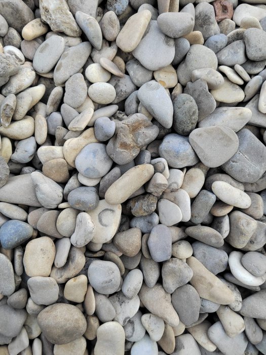 Галька каспийская фр. 10-20 мм.  купить с доставкой в Ставрополю фото 