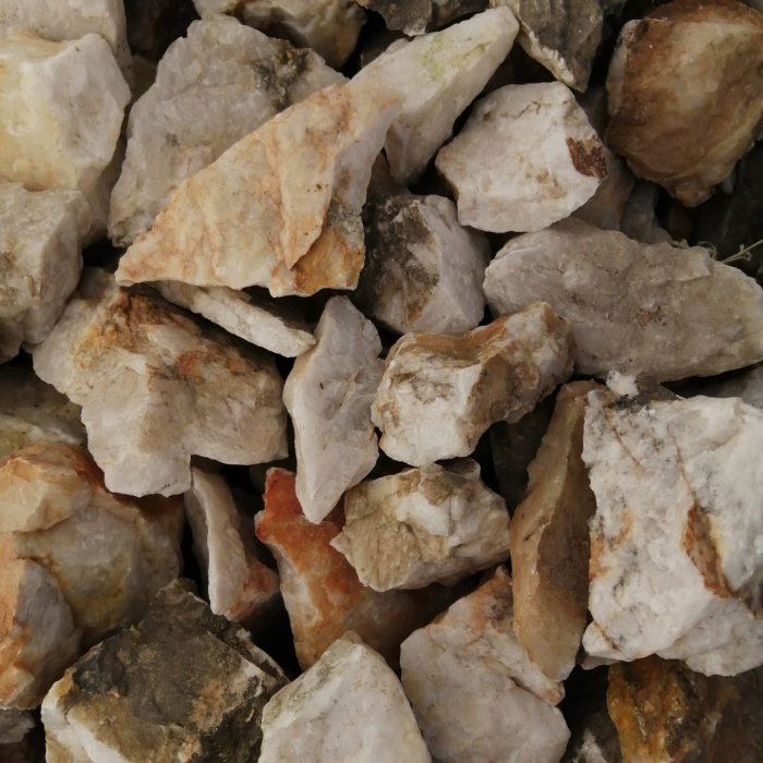 Кварц ( фр. 70-100 мм) фото заказать  Ставрополе