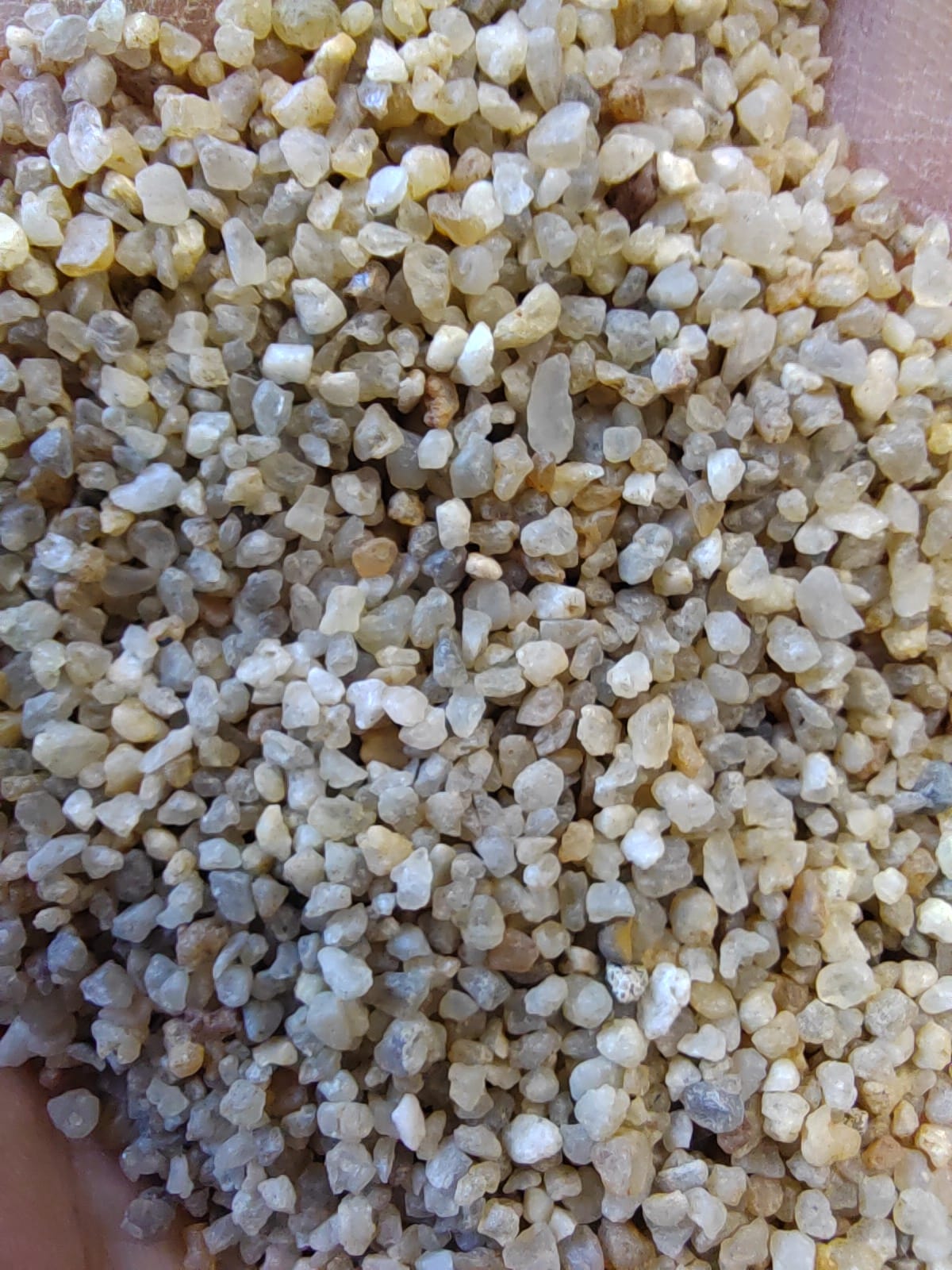 Кварцевый песок для водоподготовки фр. 1,6-3 мм.  купить в Ставрополе фото 