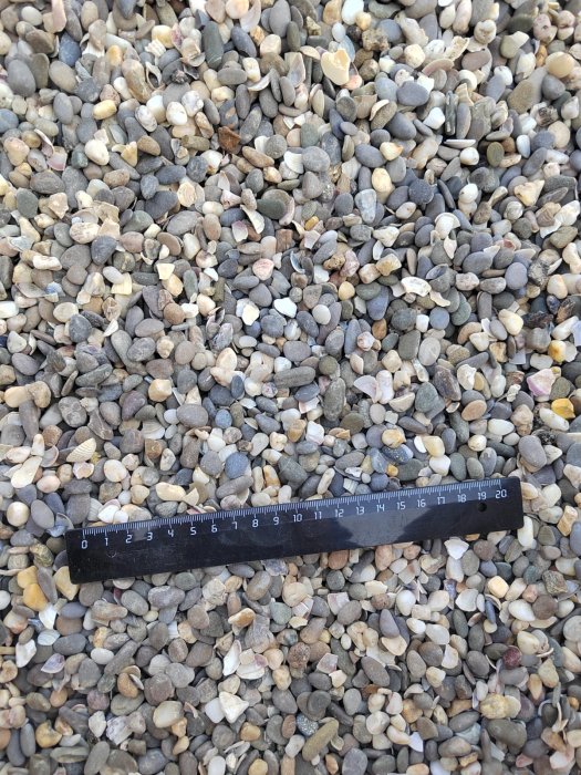 Галька крымская прибрежная фр. 5-10 мм.  купить с доставкой в Ставрополю фото 