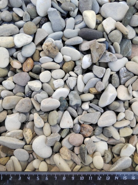 Галька черноморская фр. 10-20 мм.  купить с доставкой в Ставрополю фото 